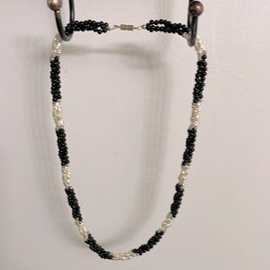 Pearls necklace 10.5 inches long